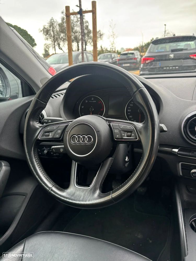 Audi A3 Sportback 1.6 TDI Design - 5