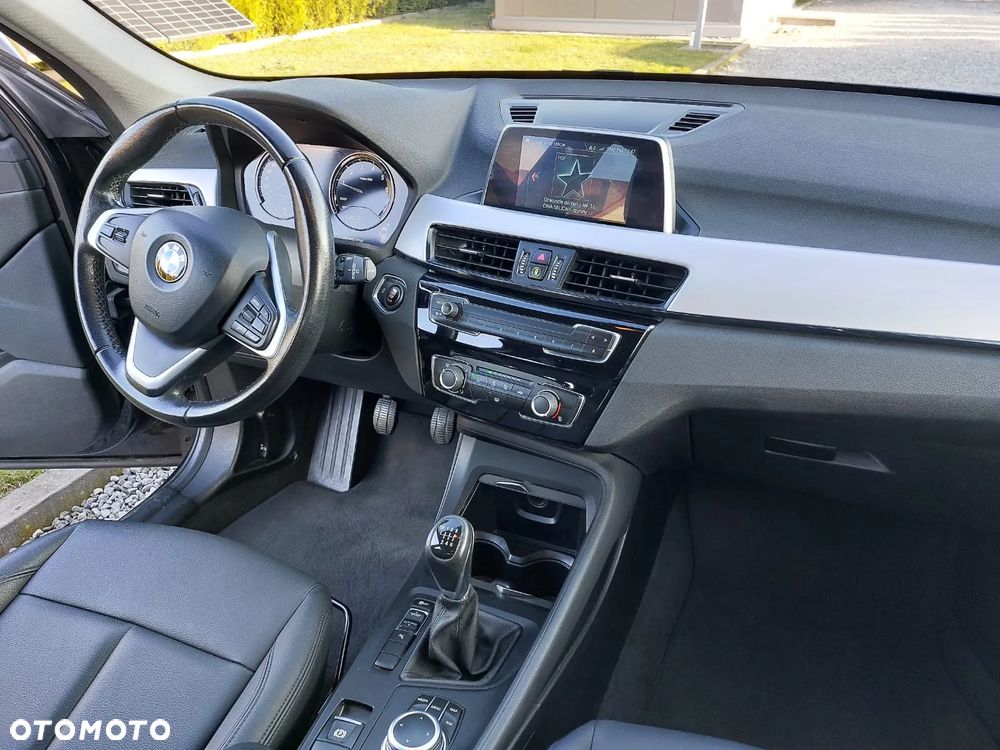 BMW X1 sDrive18i Advantage - 10