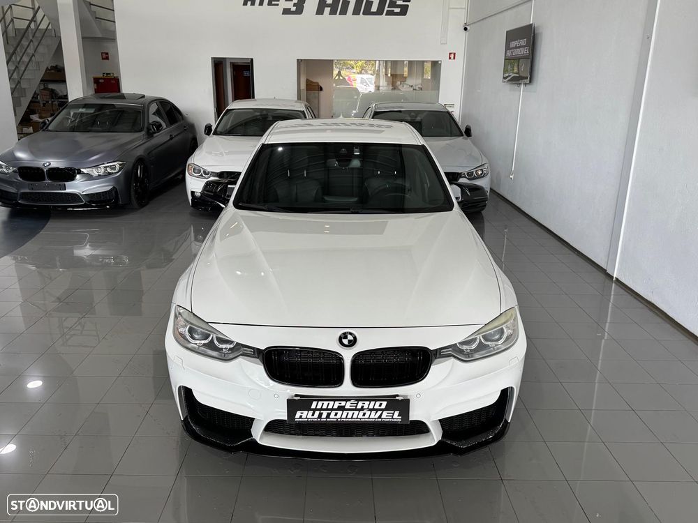 BMW 328 i Auto Pack M - 4