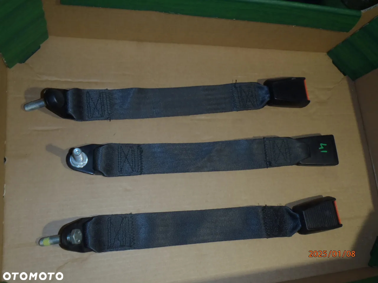 pas pasy ZAPINKA ZAPIECIE KLAMRA PASA śruba osłona nakładka fotel zaczep zapięcie pasa fotela prawego ducato boxer jumper movano camper iveco daily  NOWE - 24
