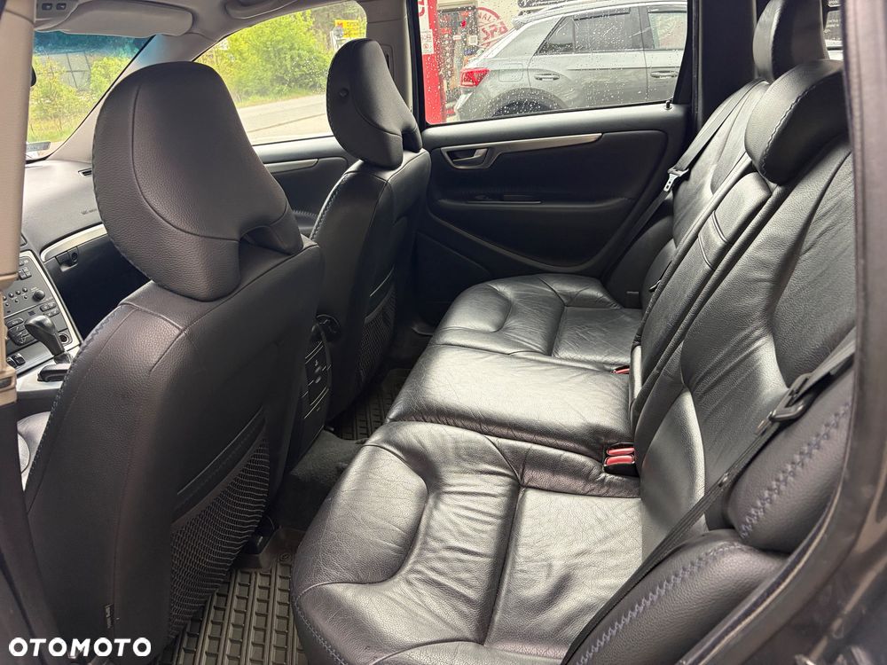 Volvo XC 70 - 9