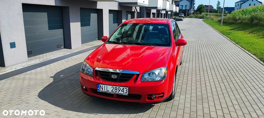 Kia Cerato - 2