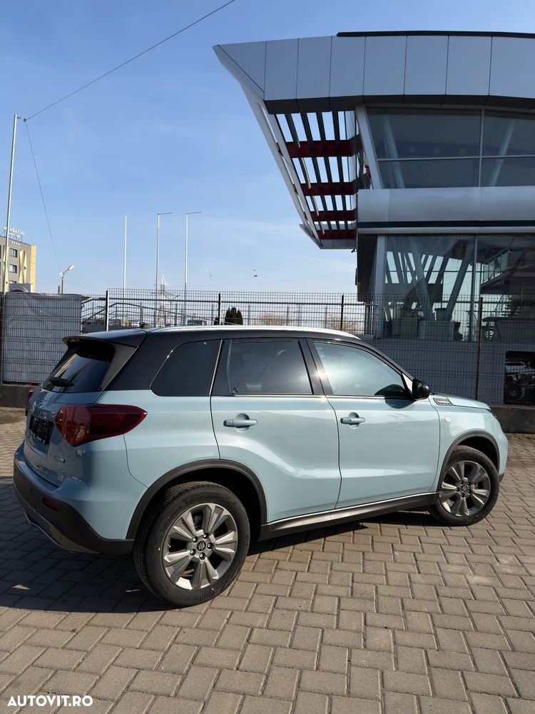 Suzuki Vitara 1.4 Boosterjet 6MT AllGrip MHEV Passion - 3