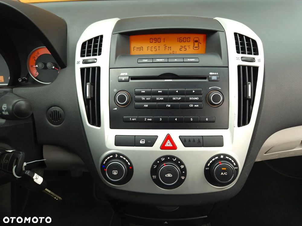 Kia Ceed 1.6 CVVT EX - 19