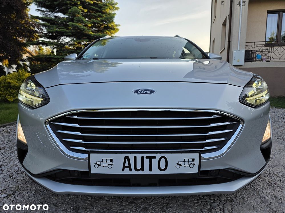 Ford Focus 1.5 EcoBlue Start-Stopp-System COOL&CONNECT DESIGN - 10