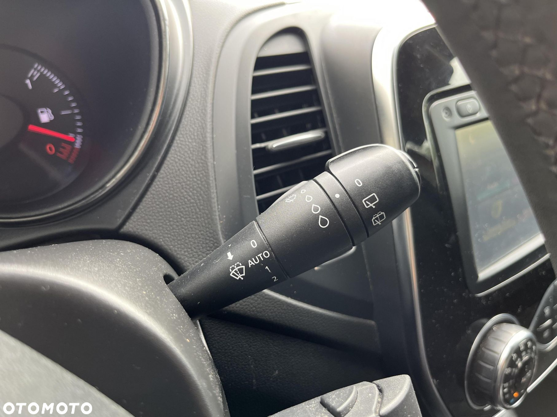 Renault Captur 0.9 Energy TCe Limited - 28