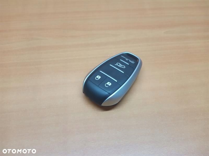 KLUCZYK PILOT ALFA ROMEO STELVIO 2.2 D Q4 - 4