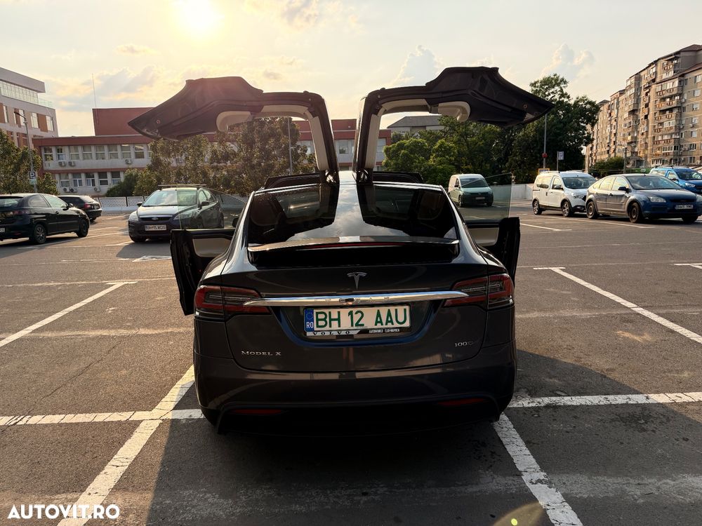 Tesla Model X P100D Allradantrieb - 8