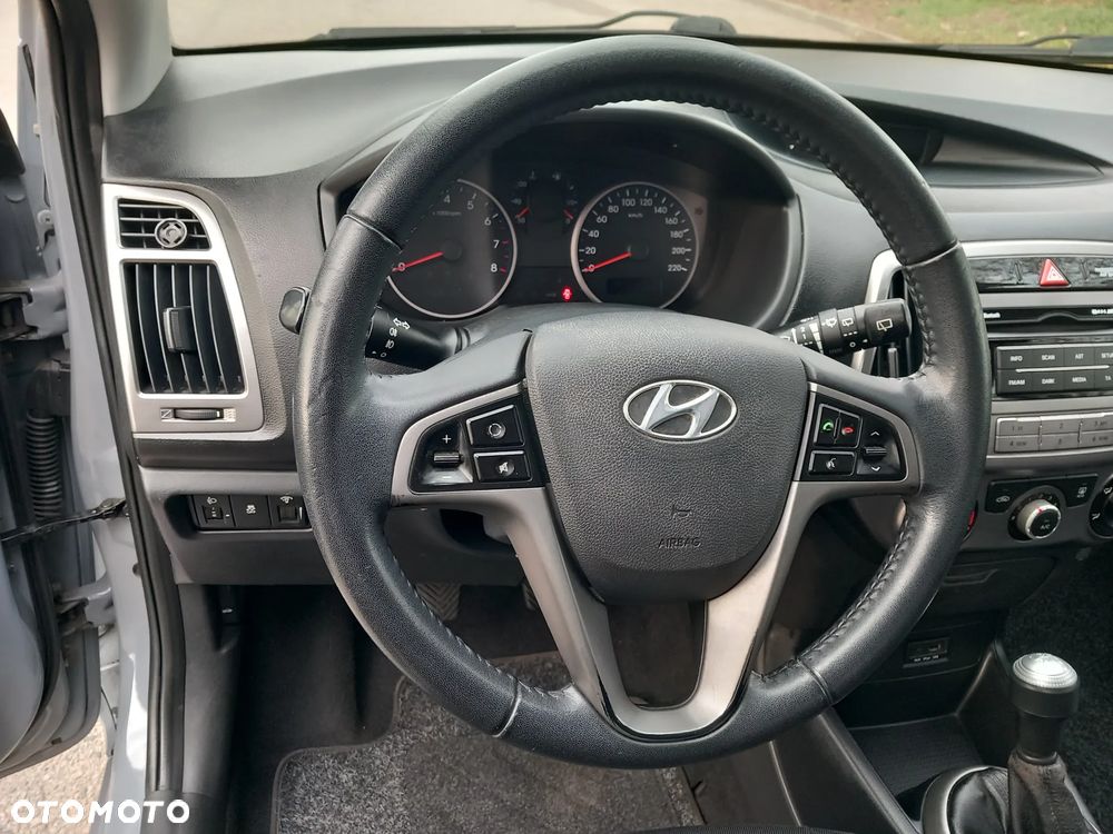 Hyundai i20 1.25 Comfort - 19
