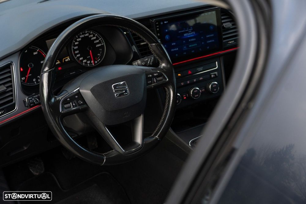 SEAT Leon 1.6 TDI S&S Style - 9