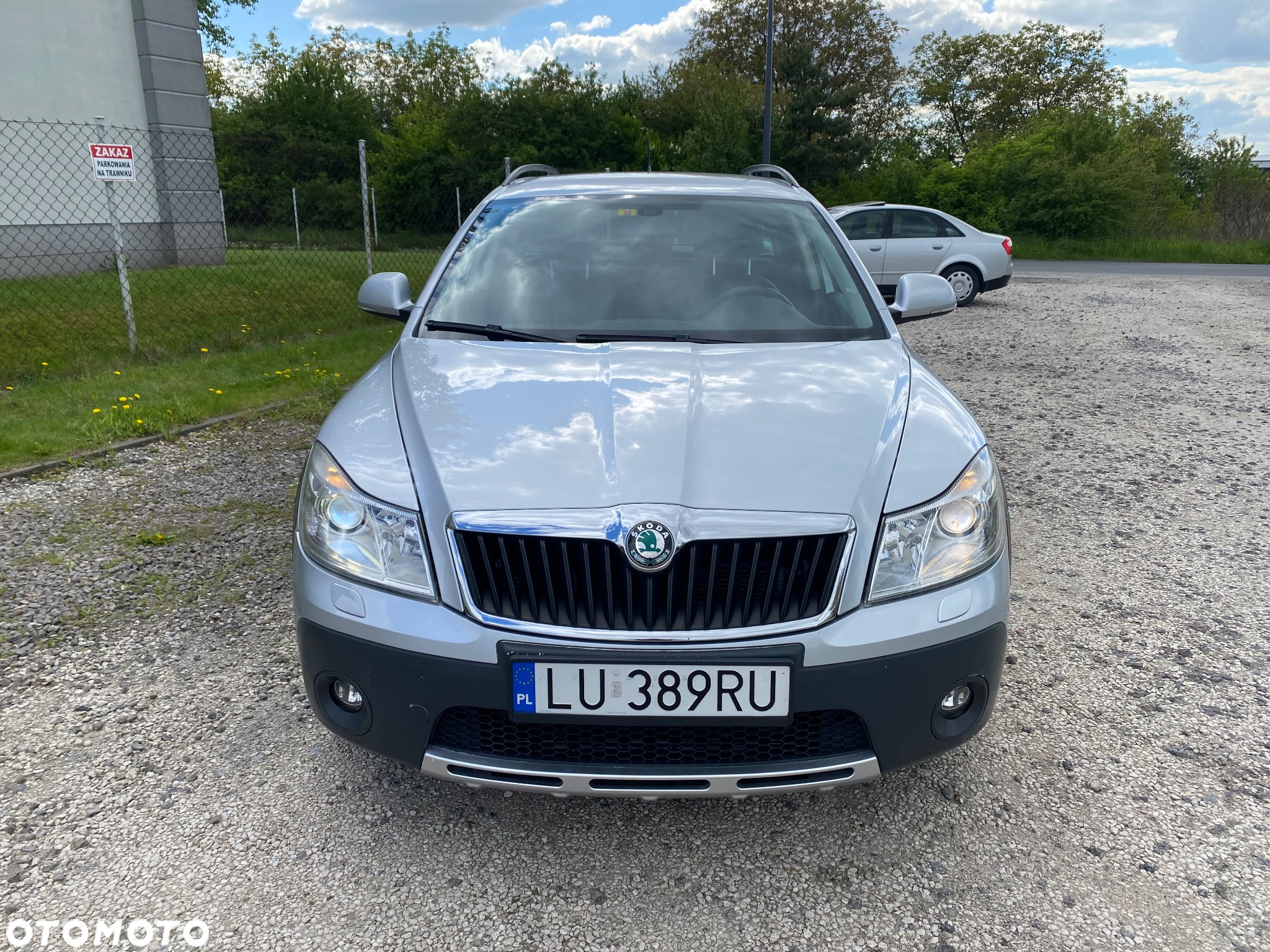 Skoda Octavia Combi 1.8 TSI 4x4 Scout - 3