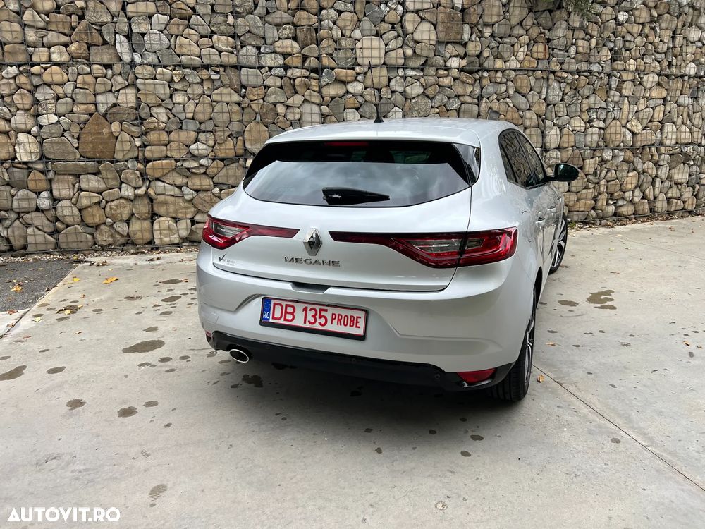 Renault Megane ENERGY dCi 110 Start & Stop Bose Edition - 21