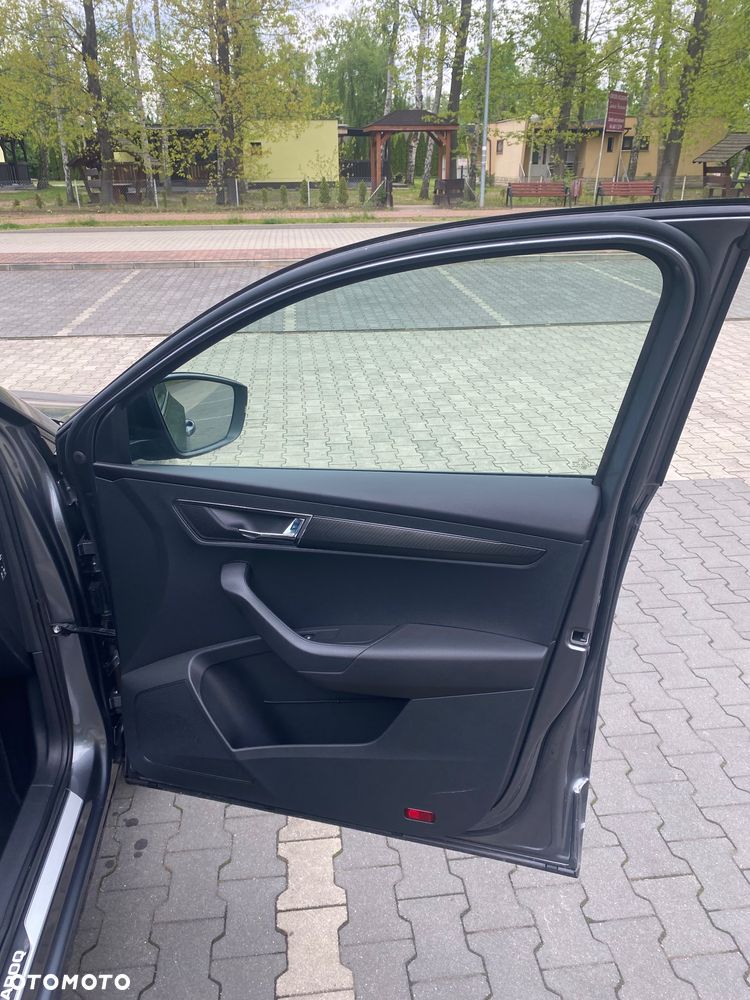 Skoda Karoq 2.0 TDI SCR Sportline - 14