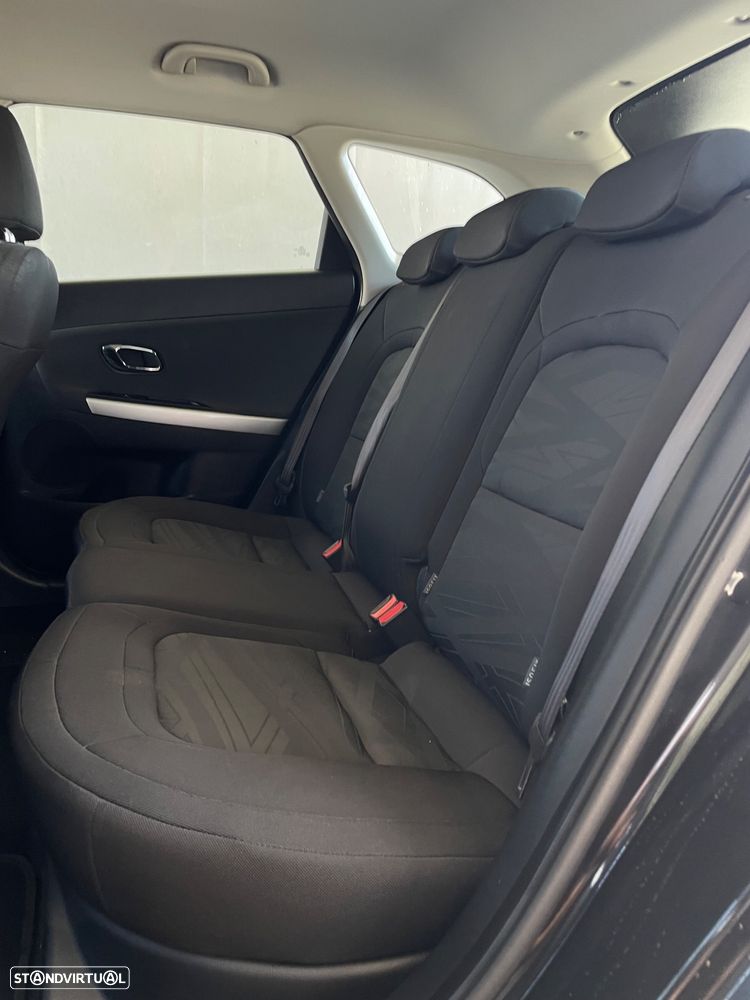 Kia Ceed SW 1.4 CRDi ECO - 5