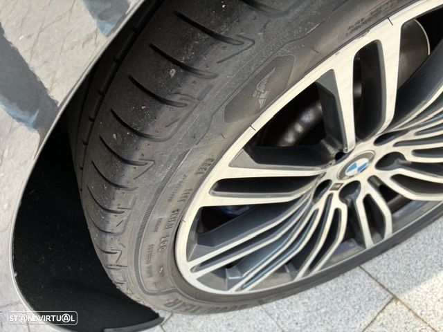 BMW 530 e iPerformance Pack M - 13
