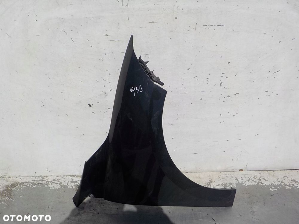 931 RENAULT MEGANE III BŁOTNIK PRAWY PRZÓD PRZEDNI - 1