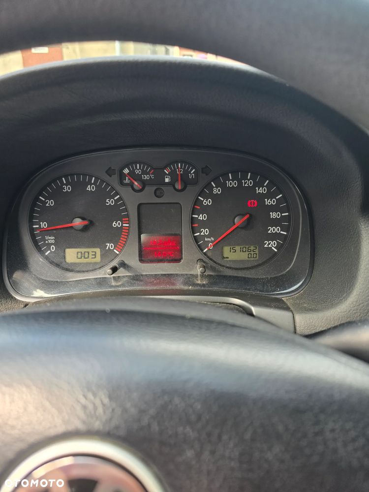 Volkswagen Golf 1.4 Basis - 2