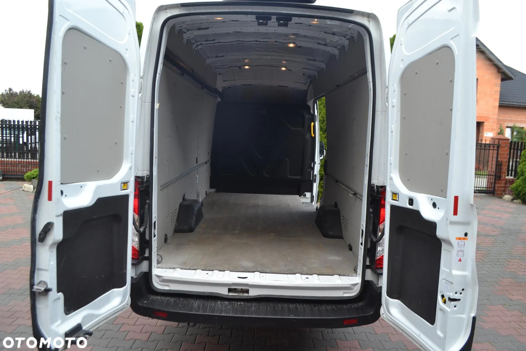 Ford Transit 350 L3H3 VA MH Trend - 4