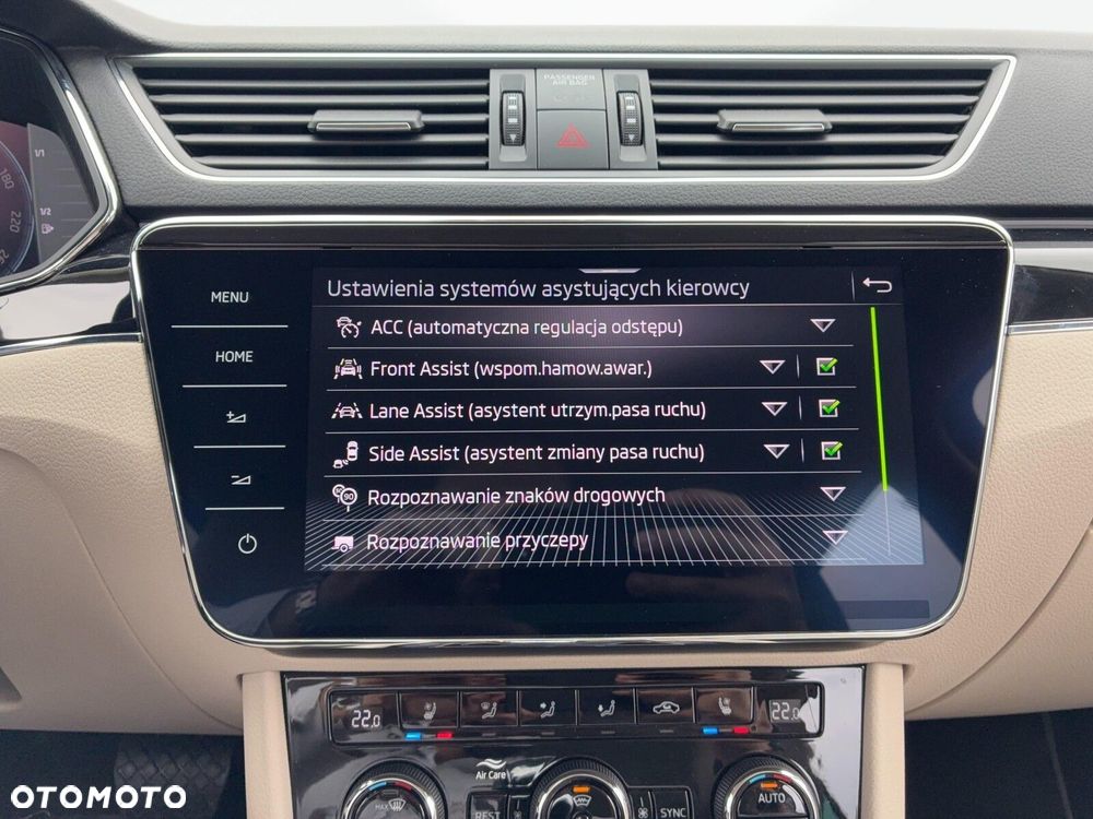 Skoda Superb 2.0 TDI SCR L&K DSG - 29