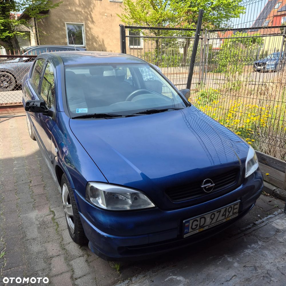 Opel Astra 1.4 Elegance - 1