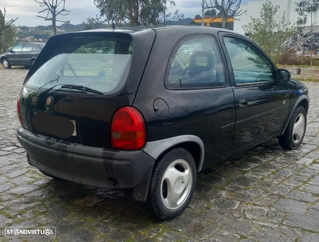Opel Corsa B JOY 1.2i 1993 Para Peças - 5