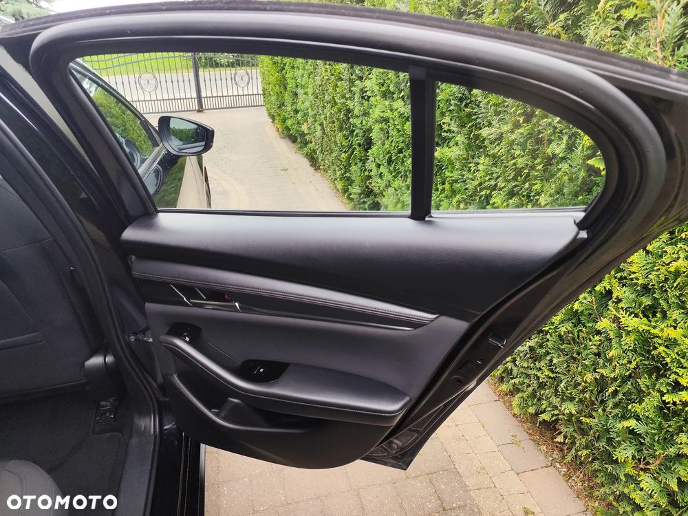 Mazda 3 2.0 mHEV AWD Homura - 17