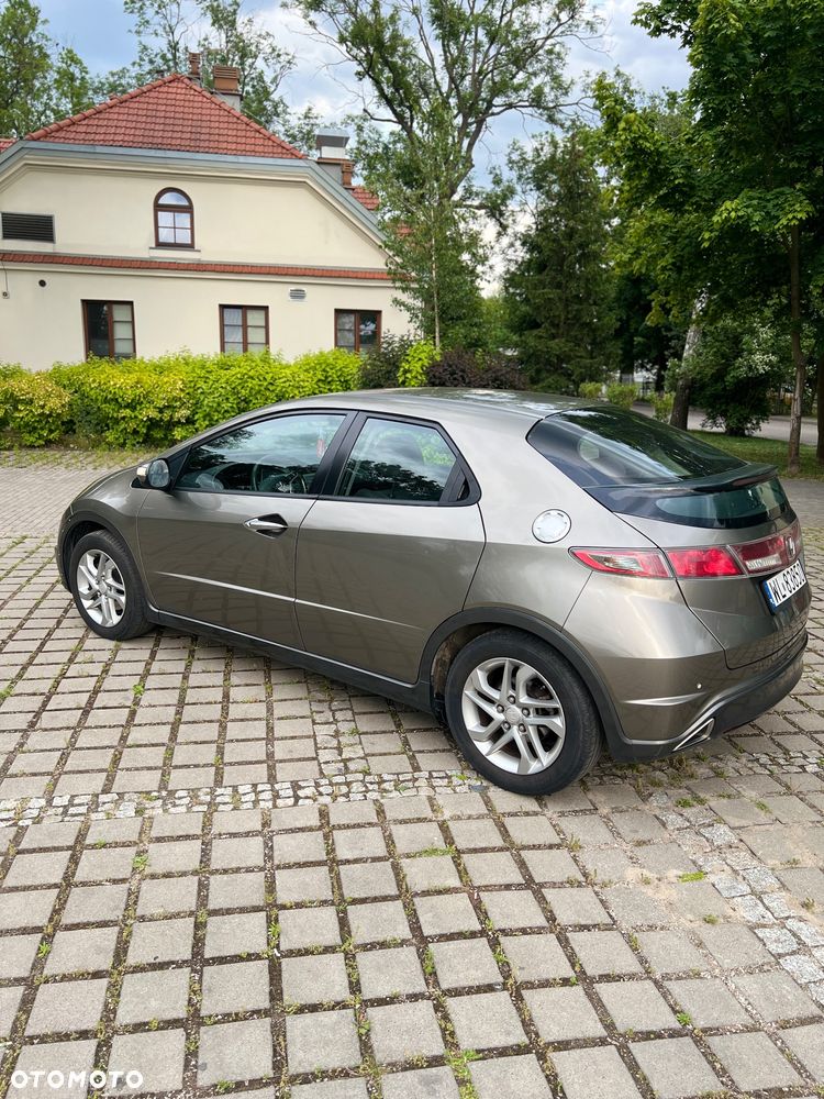 Honda Civic 1.4 Base / S - 2