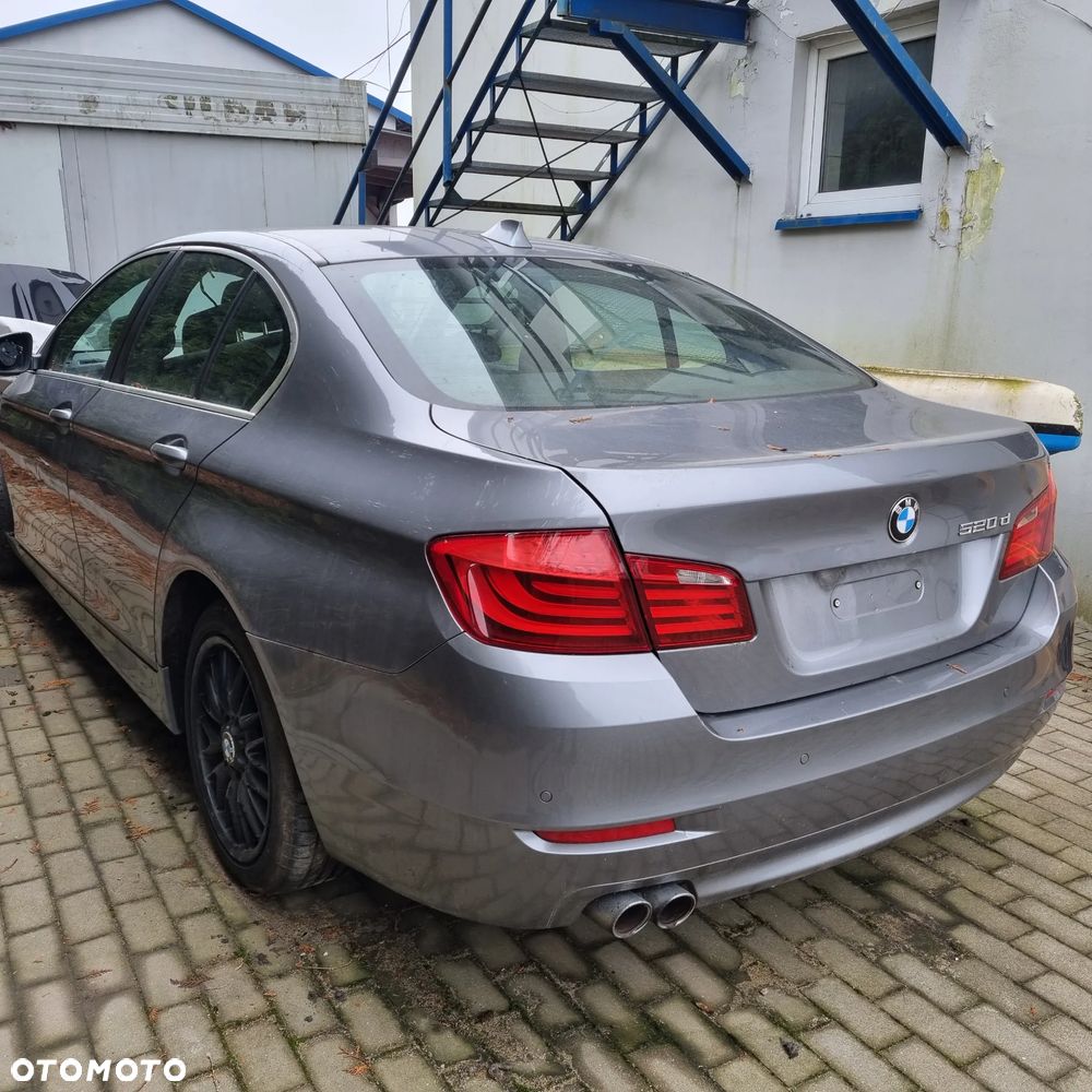 BMW F10 2015 LIFT - 1