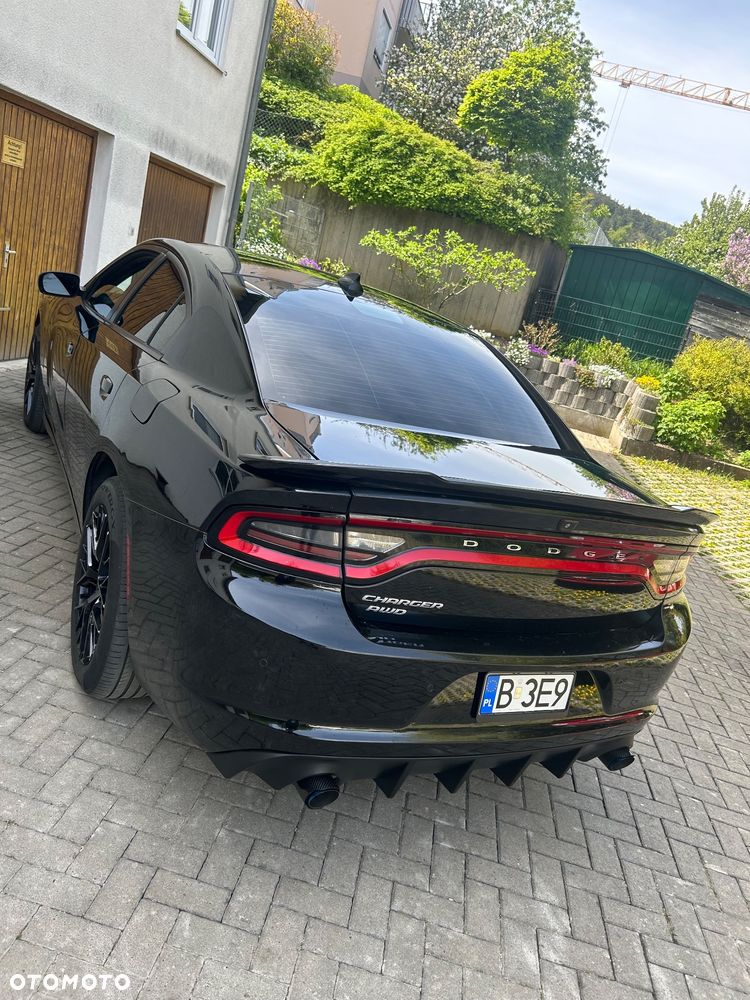 Dodge Charger - 10