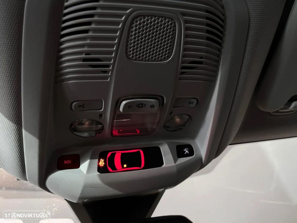Peugeot 3008 BlueHDi 130 Stop & Start EAT8 Active - 28