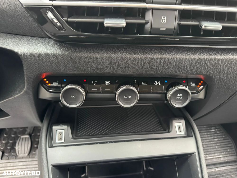 Citroën C4 BlueHDi 110 Stop&Start FEEL PACK - 12