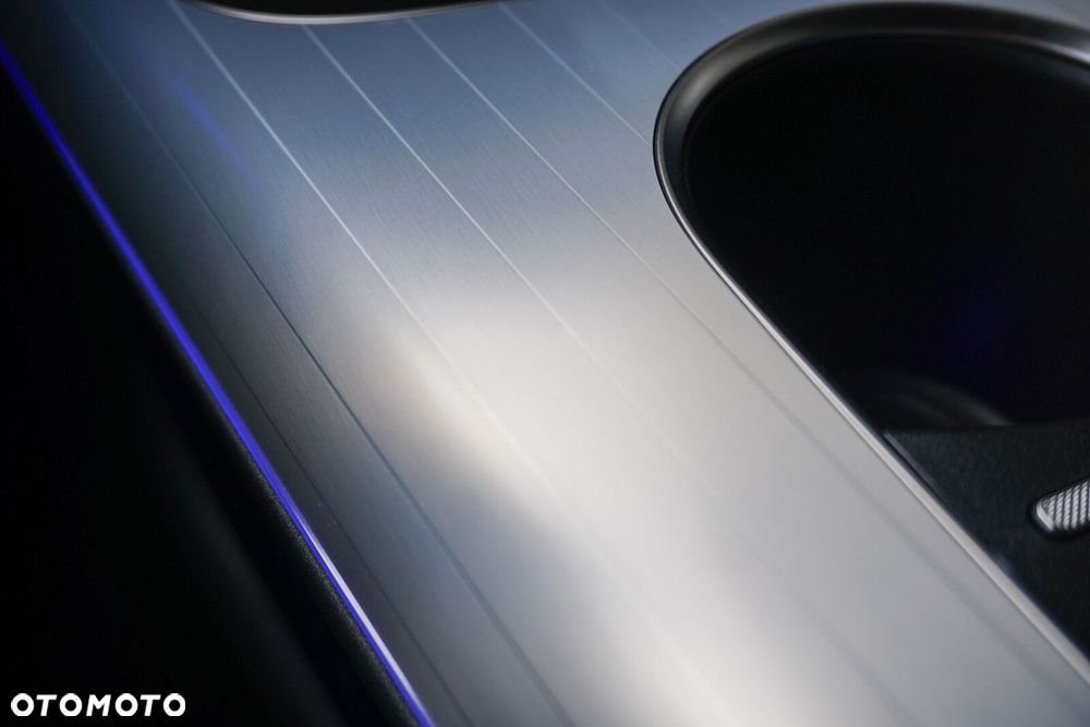 Mercedes-Benz CLA - 18