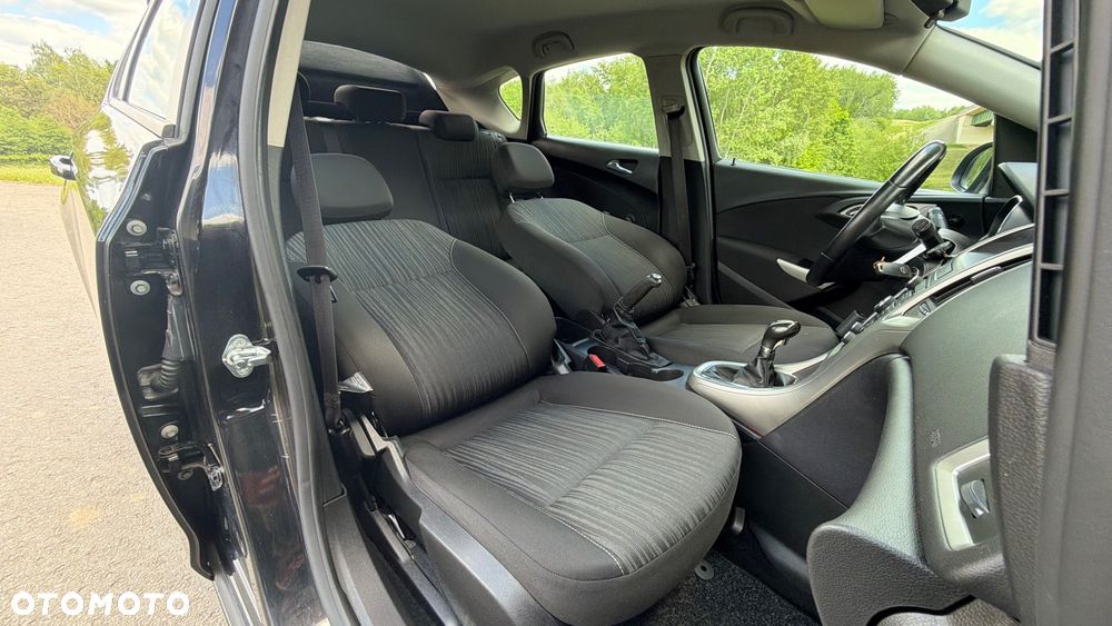 Opel Astra 1.4 Turbo - 22