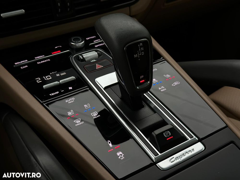 Porsche Cayenne Tiptronic S - 7