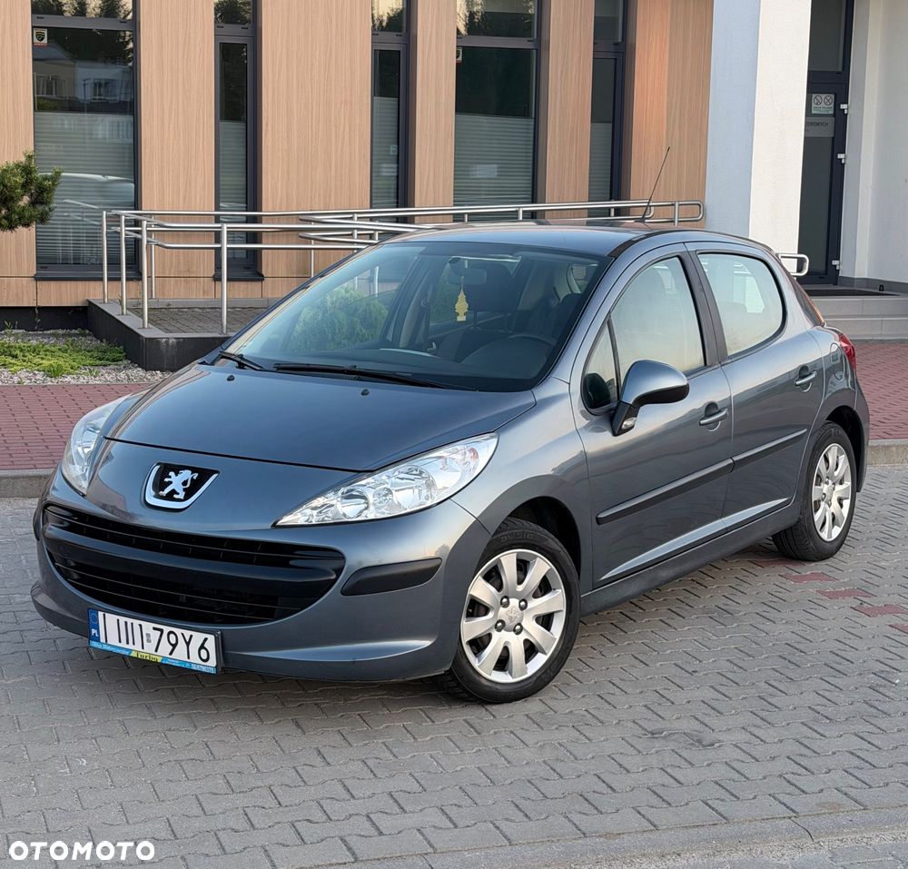Peugeot 207 - 16
