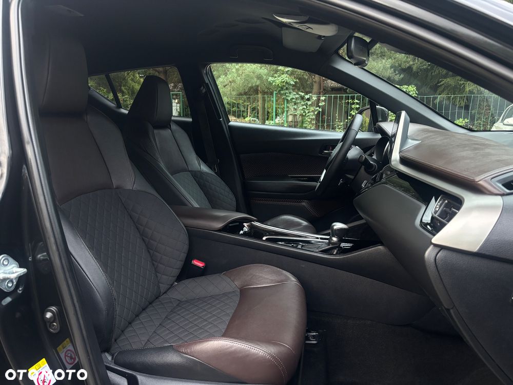 Toyota C-HR Business-Edition - 23