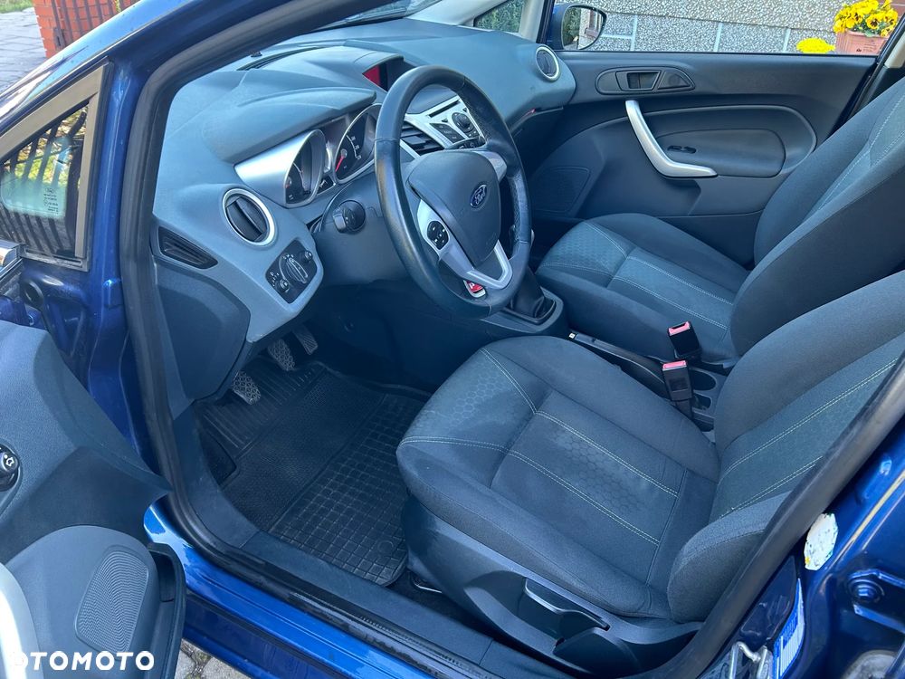 Ford Fiesta 1.25 Titanium EU5 - 8