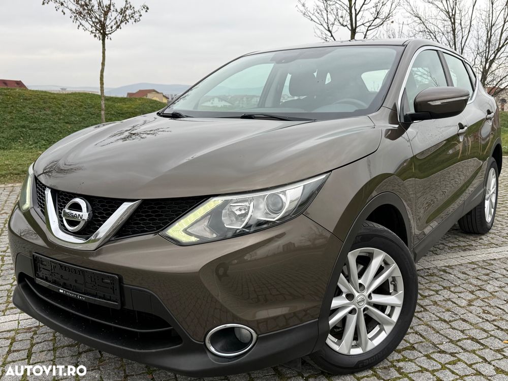 Nissan Qashqai 1.6 DCI ALL-MODE 4x4i ACENTA - 1