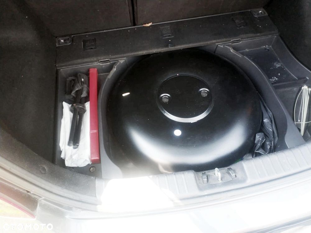 Hyundai i30 1.4 Base - 7