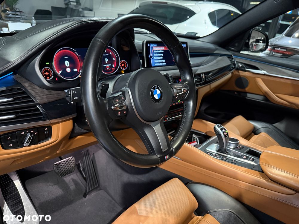 BMW X6M - 14