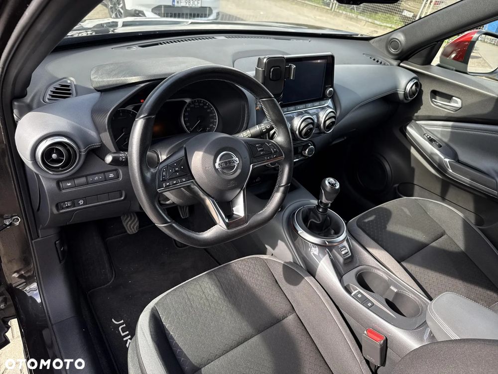 Nissan Juke 1.0 DIG-T N-Connecta - 10