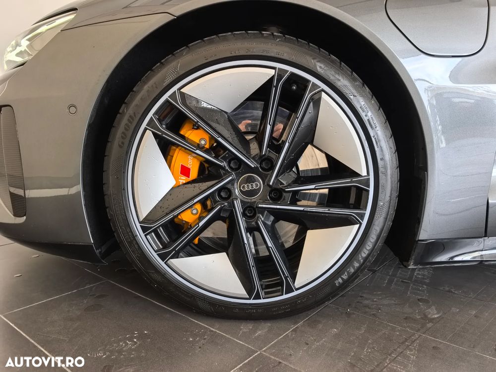 Audi e-tron GT RS quattro - 5