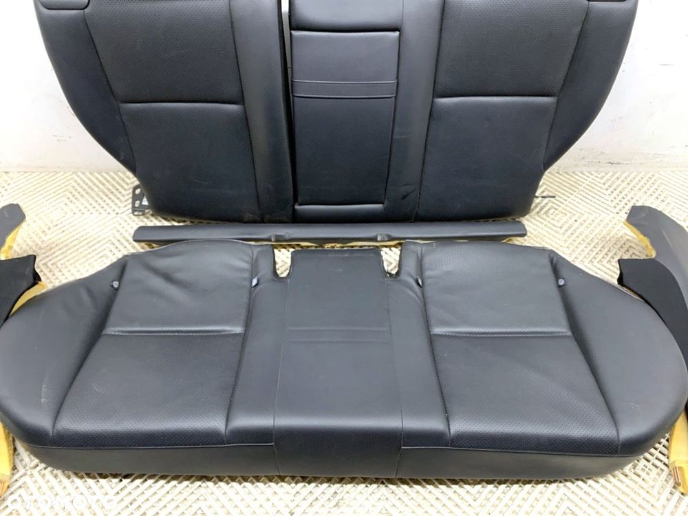 KANAPA DRUGI RZĄD  MERCEDES-BENZ KLASA C T-Model (S204) 2007 - 2014 C 200 Kompressor (204.241) 135 - 4