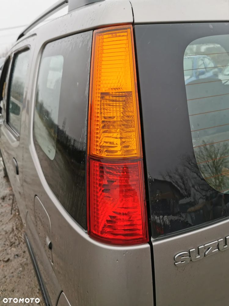 Lampy tył przód Suzuki Ignis 4x4 2004r - 2