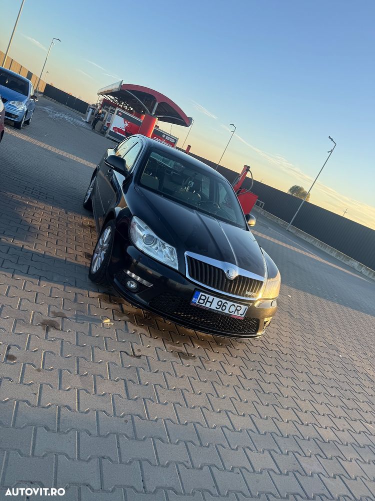 Skoda Octavia 2.0 TDI CR DPF RS - 1