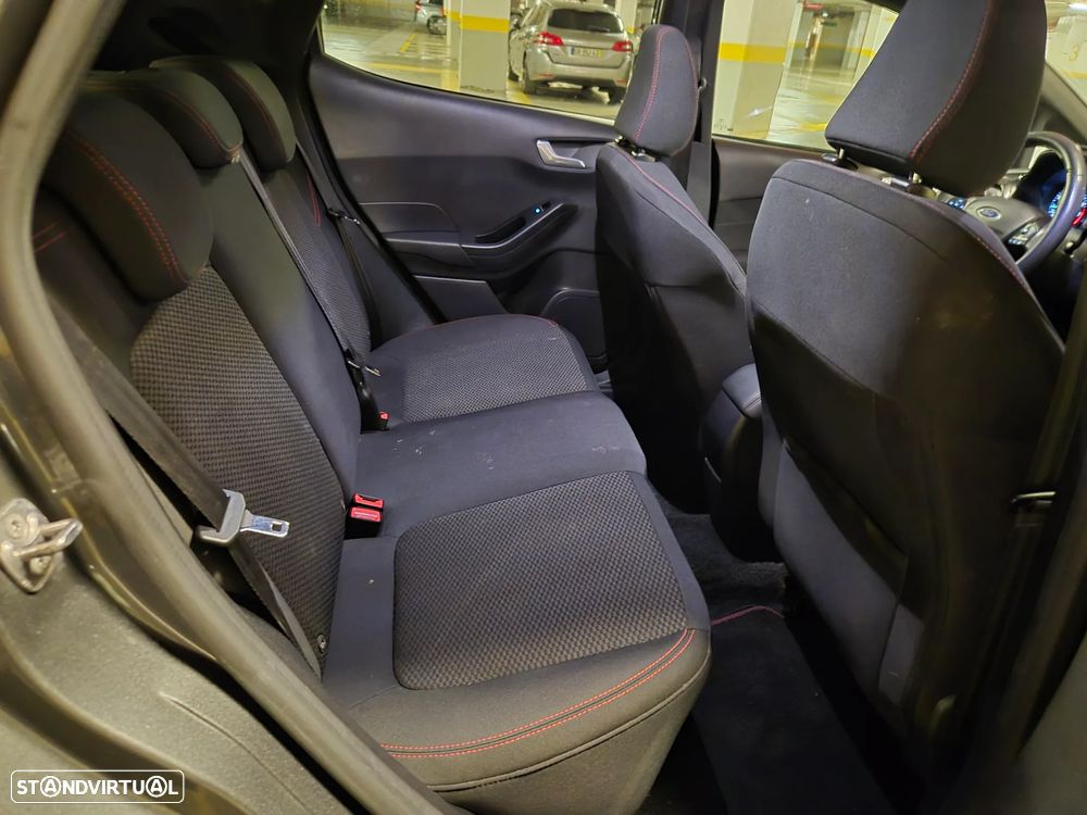 Ford Fiesta 1.0 EcoBoost ST-Line - 33