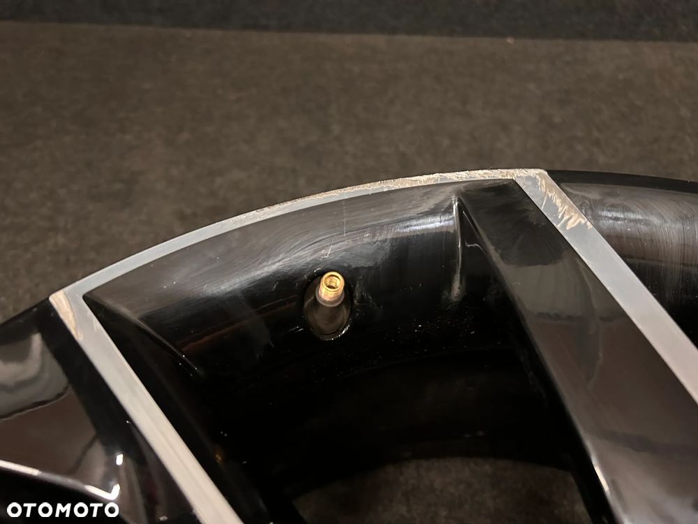 Alufelga Skoda Octavia III RS 18 cali 5x112 1szt. 5E0601025BN - 5
