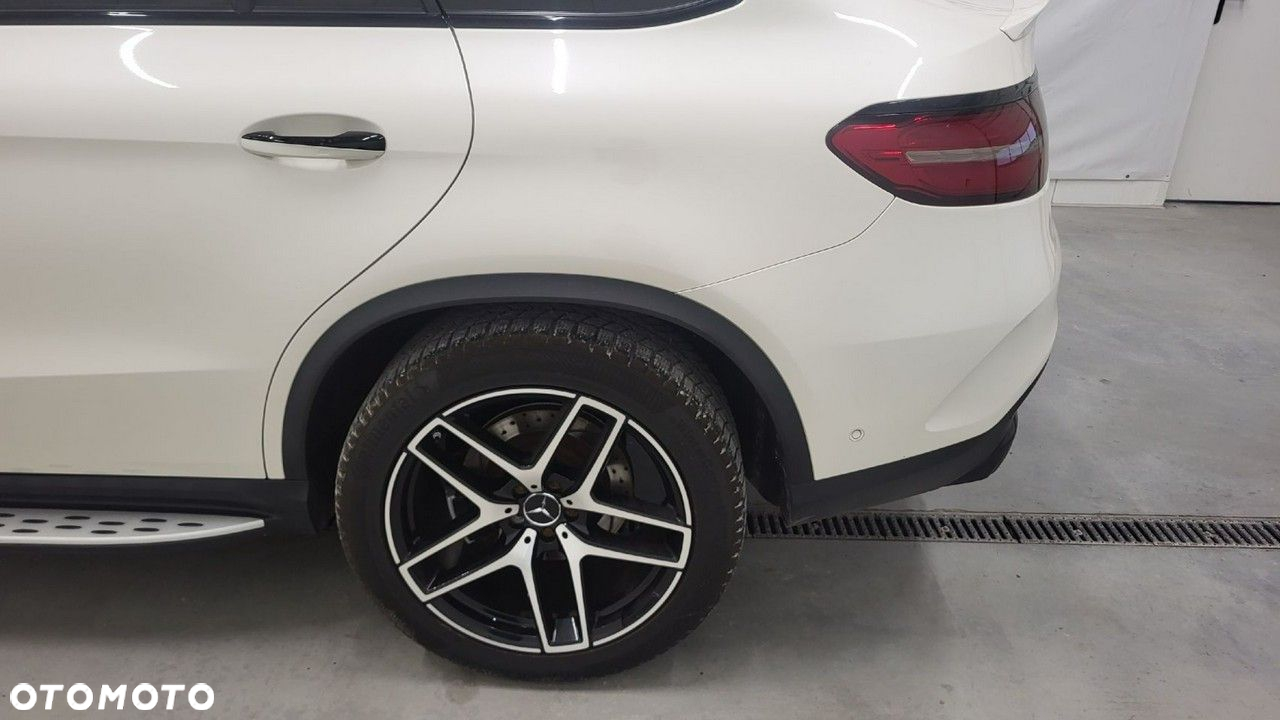 Mercedes-Benz GLE - 9