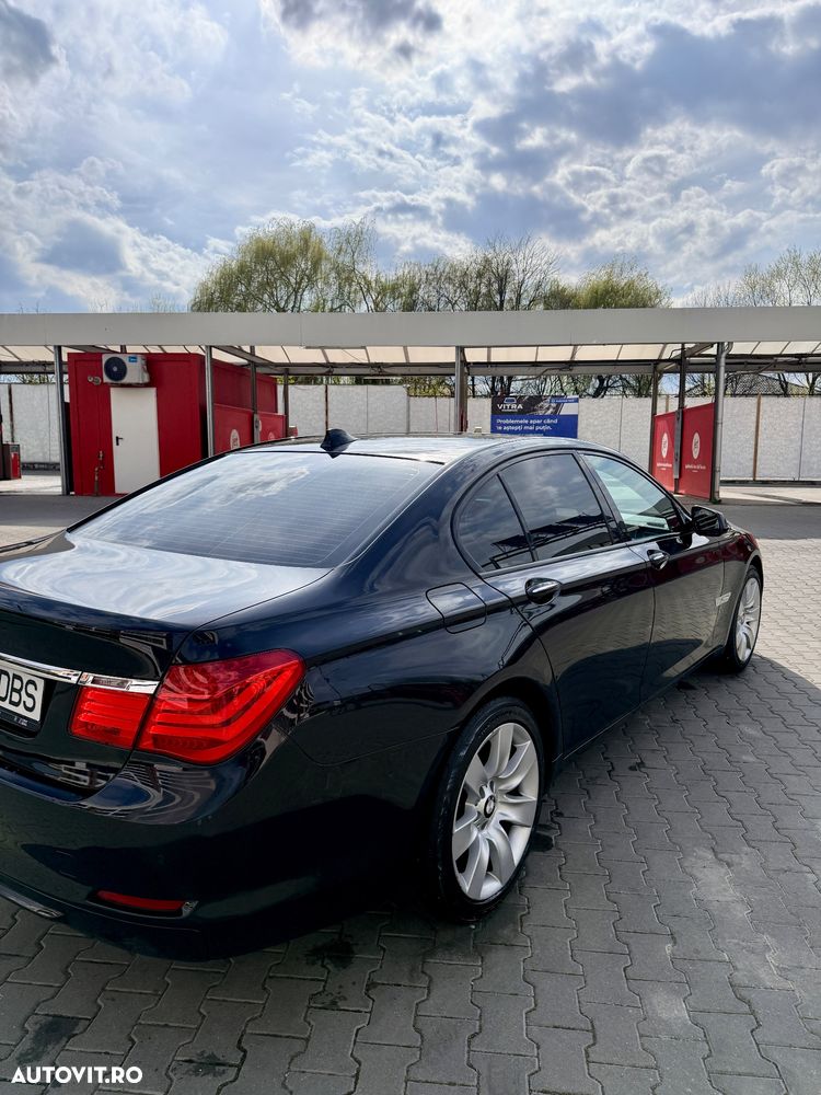 BMW Seria 7 730d Aut. - 6