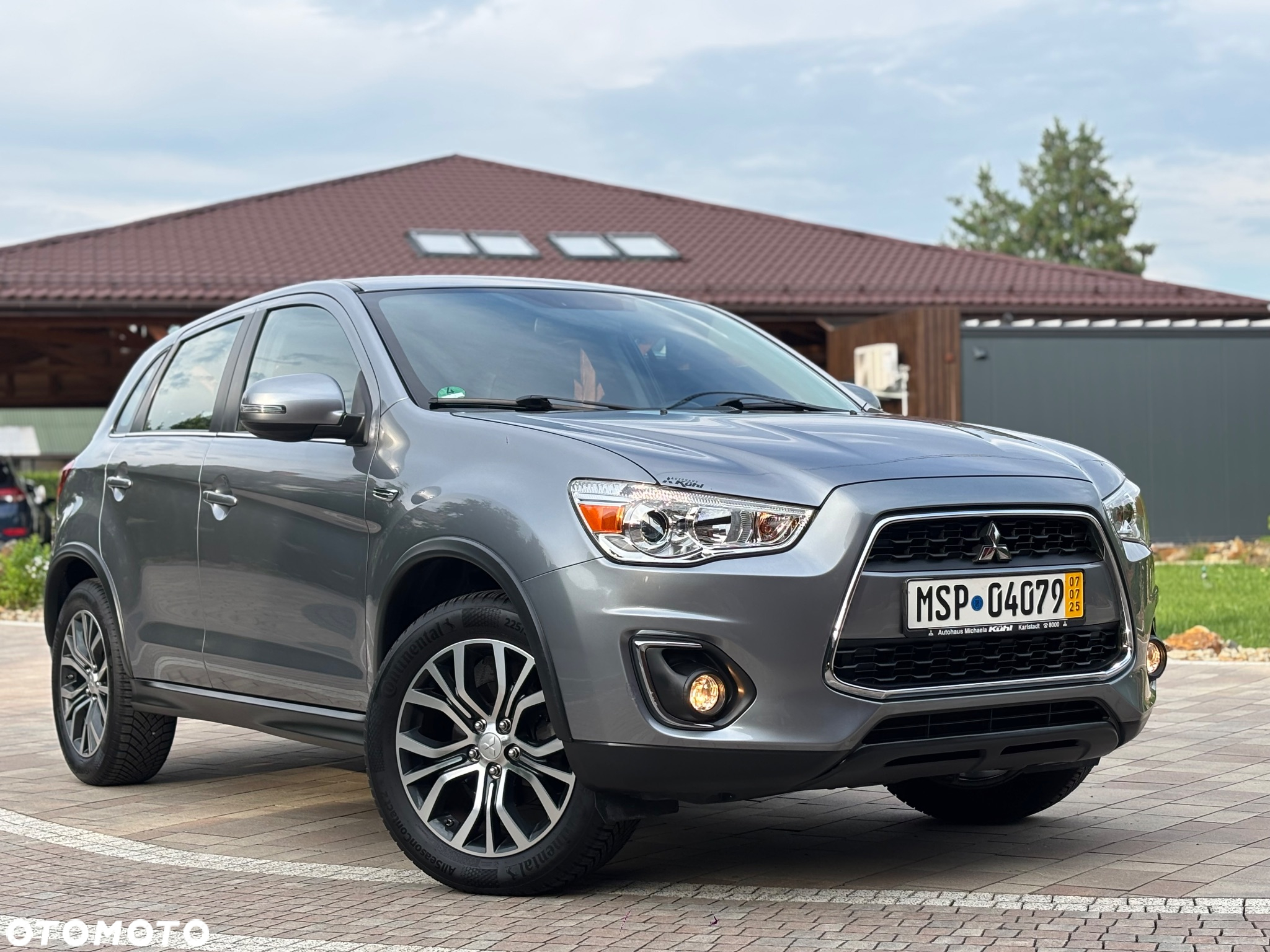 Mitsubishi ASX - 4